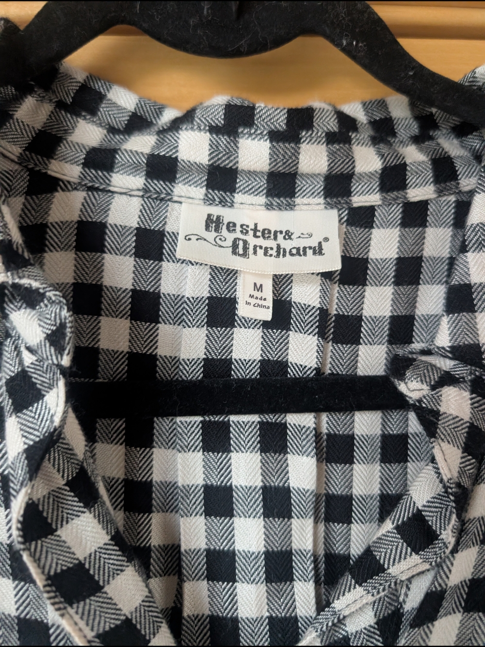 Hester & Orchard Black & White Gingham Button-Up Shirt 100% Rayon - Picture 3 of 9